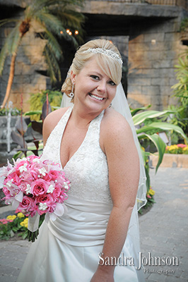 Best Gaylord Palms Resort Wedding Photos - Sandra Johnson (SJFoto.com)